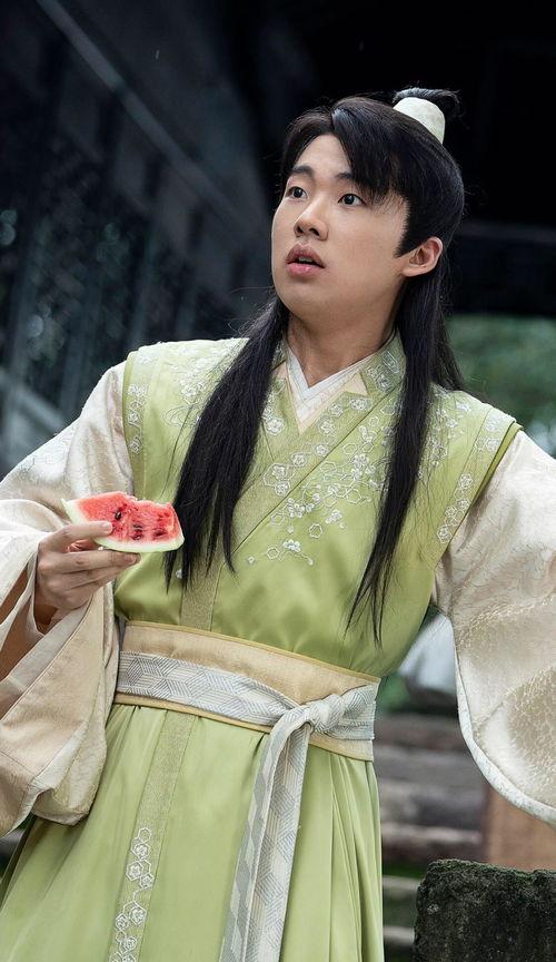 娱乐圈王源资源爆料,娱乐圈新星背后的资源布局